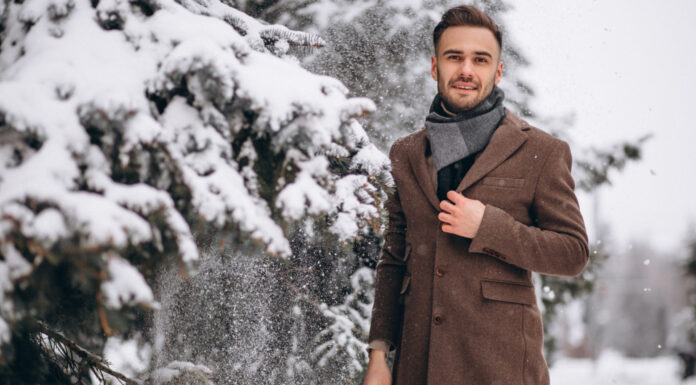 Découvrez des idées de tenues homme pour affronter l’hiver avec style !